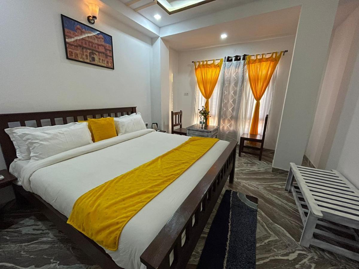 Hotel Canberra Джайсалмер Екстериор снимка
