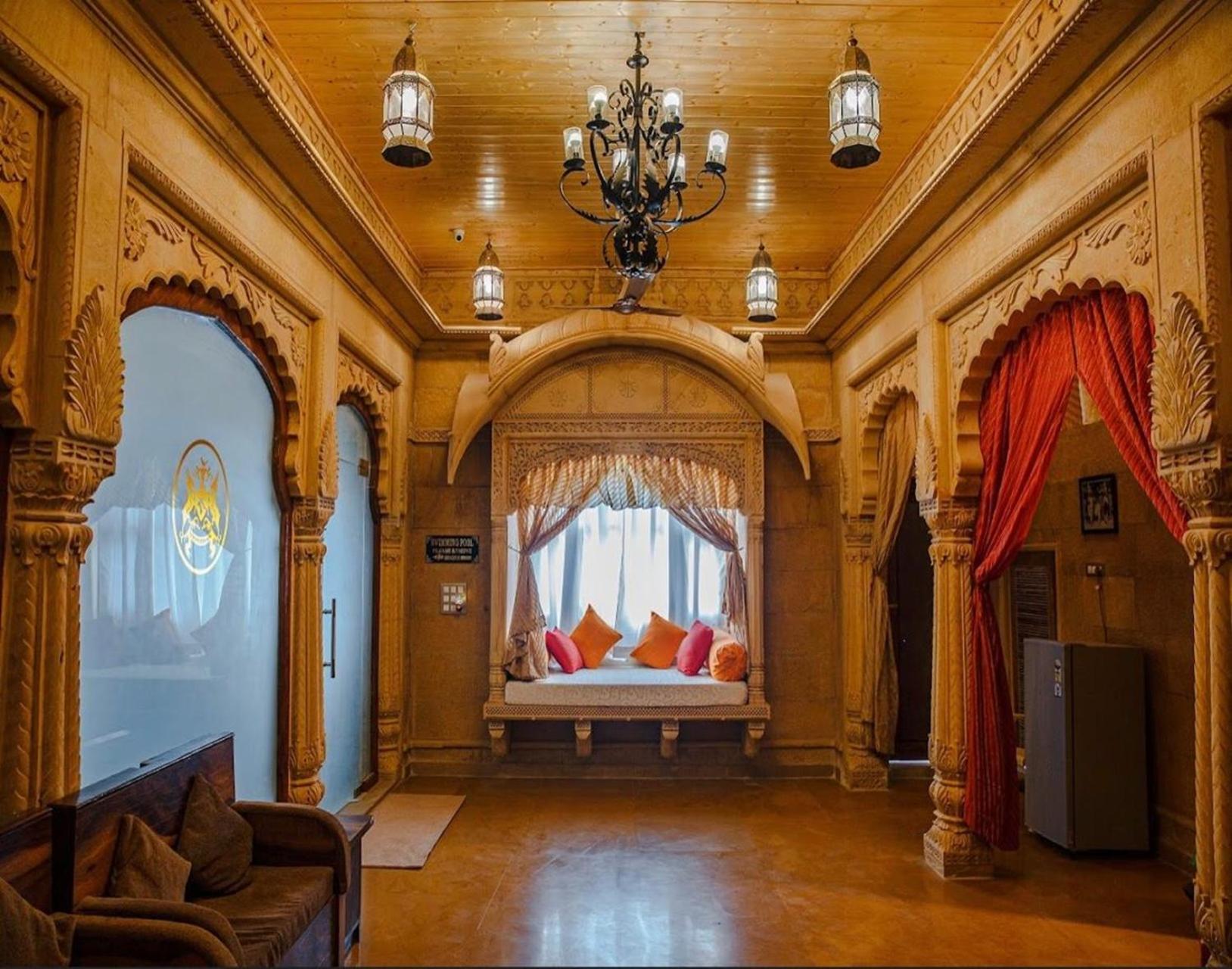 Hotel Canberra Джайсалмер Екстериор снимка